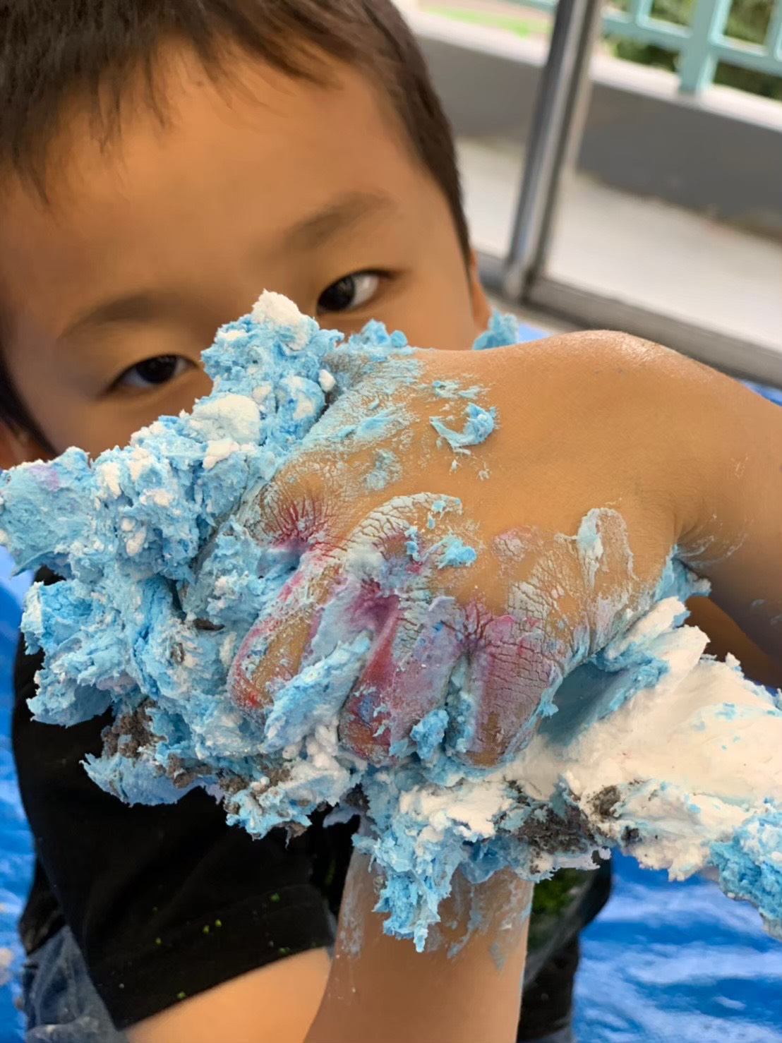 子ども未来通信第17号　アートワークセラピストのアハハコラム